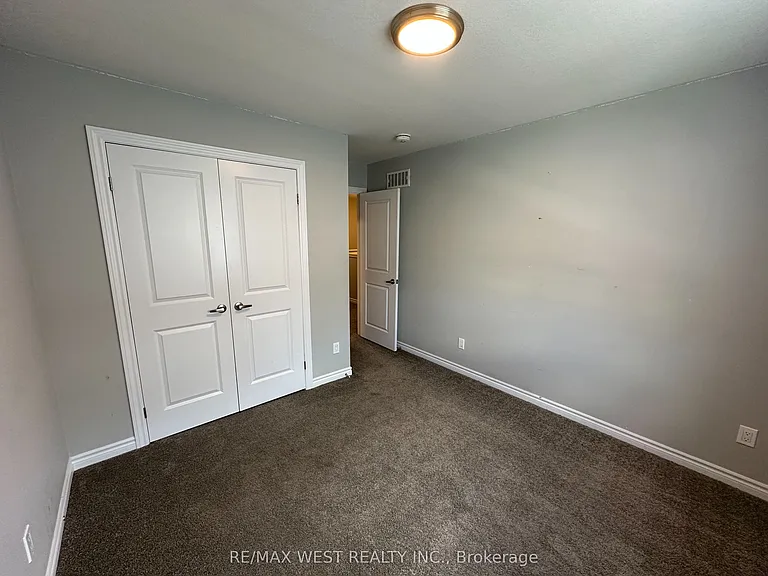 2753 Asima Dr — Photo 23