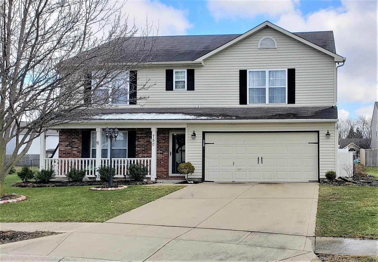 750 Highland Springs Ct photo 1