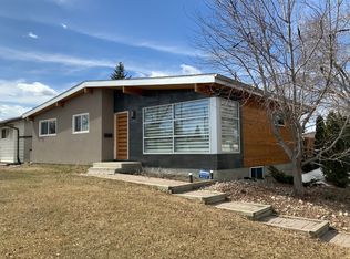 8210 162nd St NW #1A, Edmonton, AB T5R 2L7