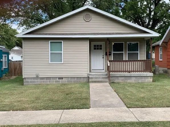 808 W 5th St, Pittsburg, KS 66762