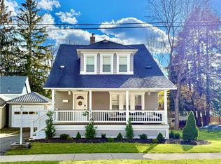 24 Spruce St, Oneonta, NY 13820