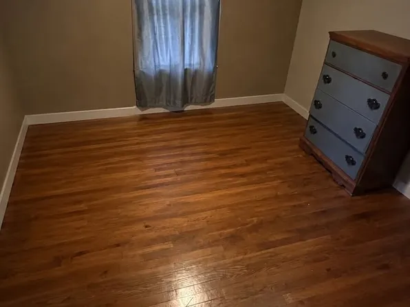 11323 N Oak St #B, Soddy Daisy, TN 37379