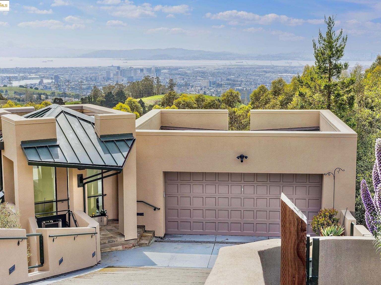 5959 Skyline Blvd, Oakland, CA 94611 | Zillow