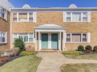 199 Evergreen Rd, Edison, NJ 08837