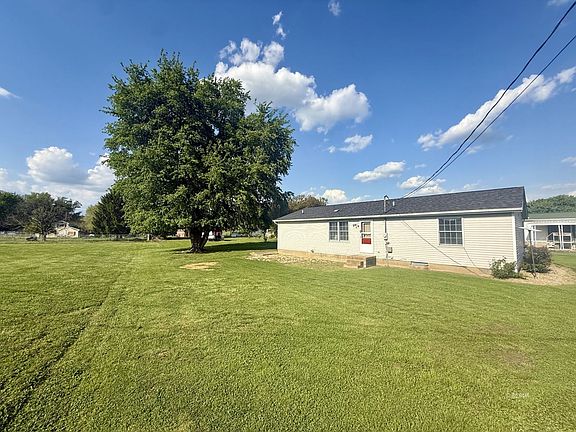 2nd image of 308 Dudding Ln