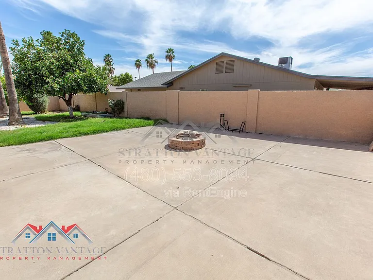 10700 E Hope Dr — Photo 41