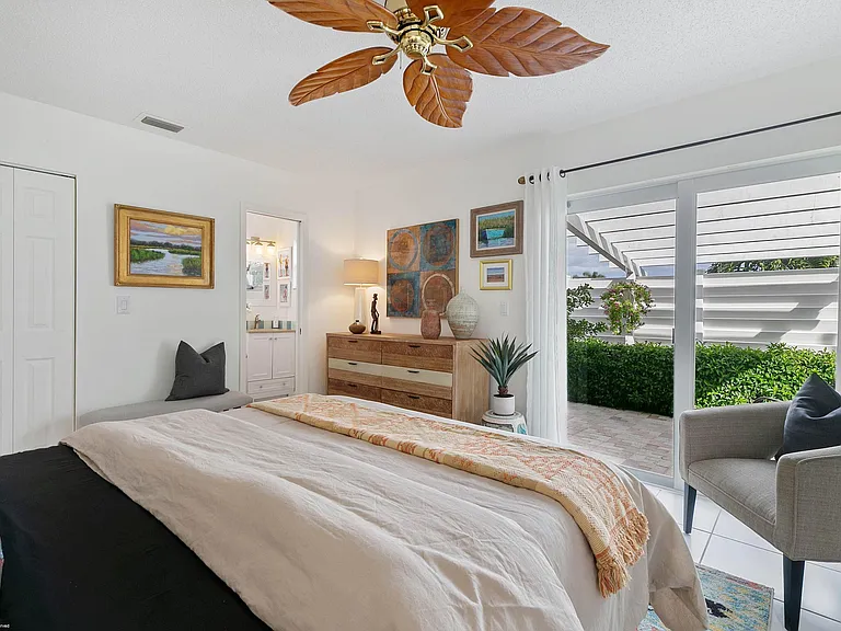 208 Sims Creek Dr — Photo 11