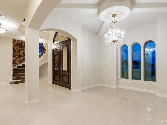 2nd image of 1611 Madero Dr