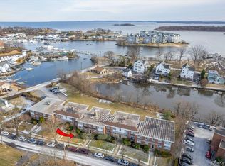 20 Keogh Lane #1b, New Rochelle, NY 10805