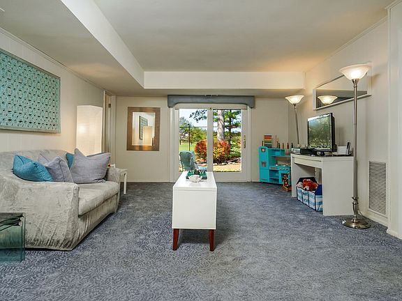 41 Country Ridge Drive