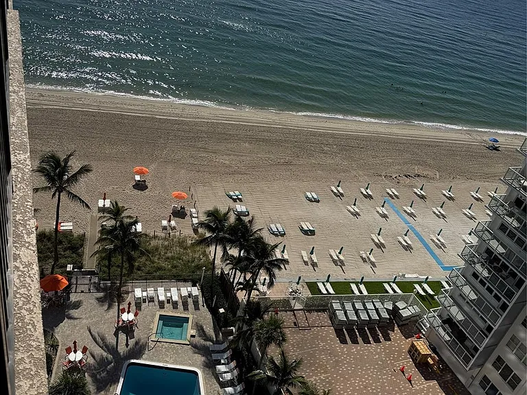 3800 Galt Ocean Dr #1508 — Photo 37