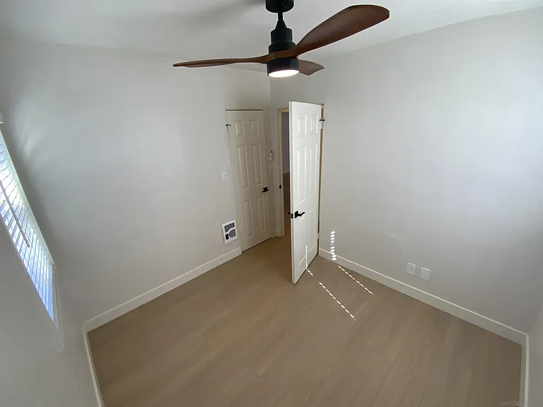 520 Glover Ave #A — Photo 16