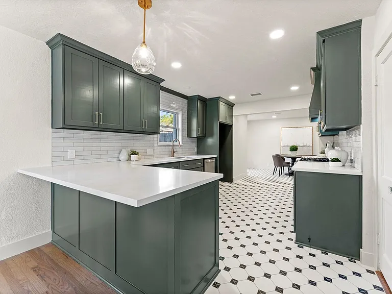 3725 Griggs Rd — Photo 8