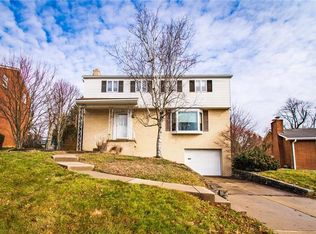 62 Rose Leaf Rd, Pittsburgh, PA 15220
