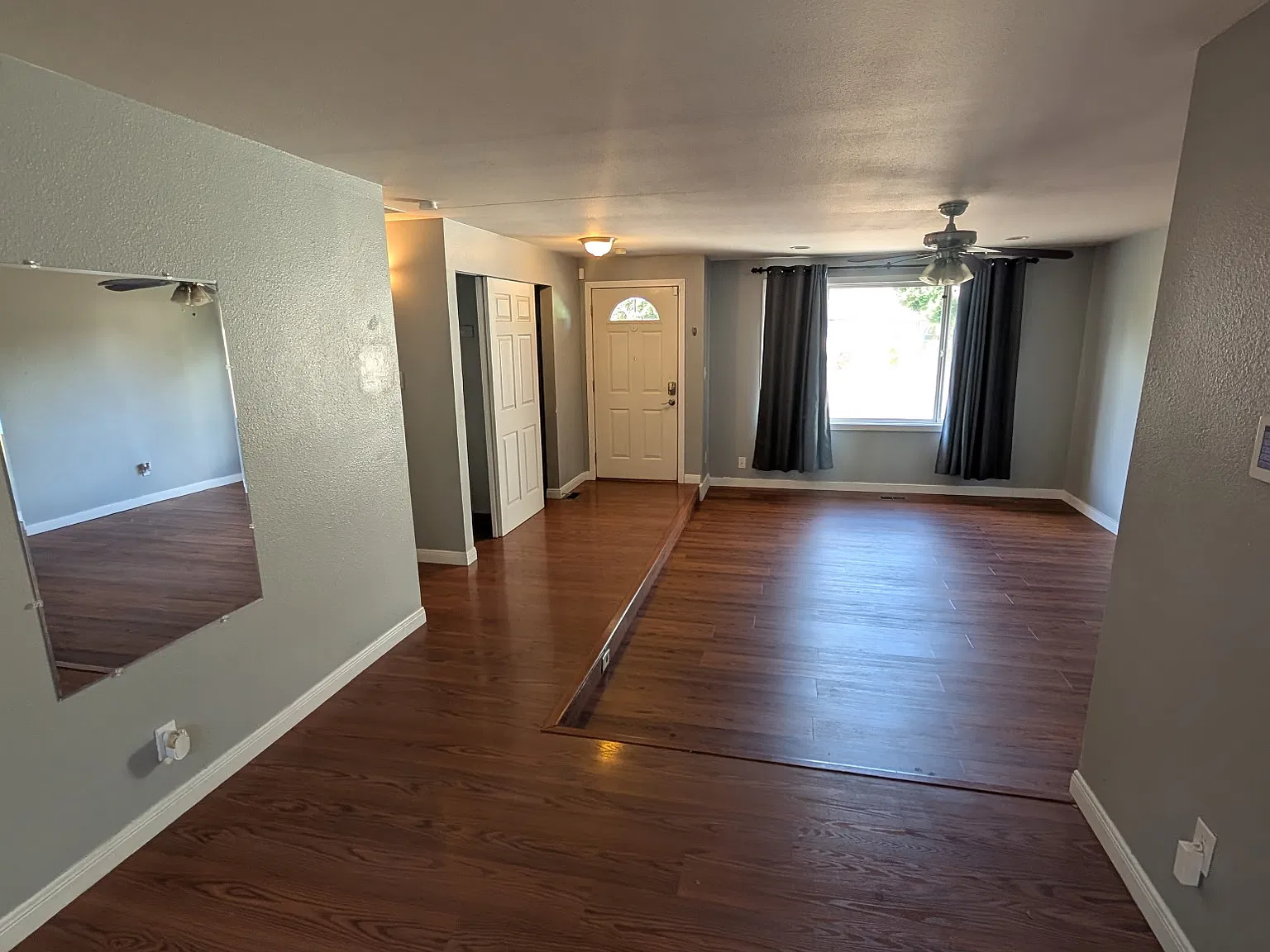 3 bed, 1336 sqft, $3,000 — Photo 2