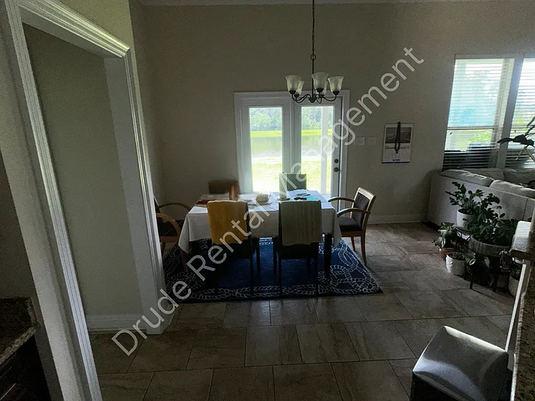 20340 Thornwood Dr — Photo 6