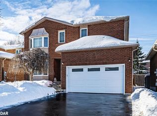 222 Bishop Dr, Barrie, ON L4N 6X8