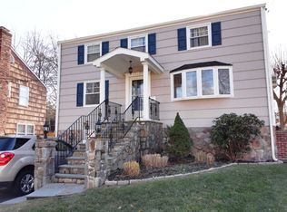 9 Holly St, Norwalk, CT 06851