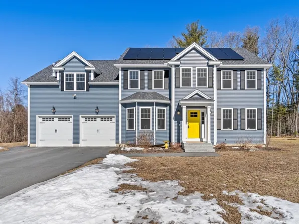 6 Wisteria Ln, Maynard, MA 01754