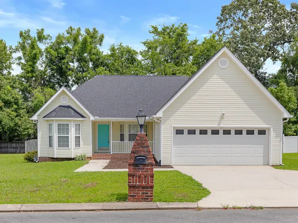 8663 Bluegrass Ln, Ooltewah, TN 37363