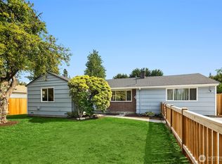 211 N 160th Street, Shoreline, WA 98133