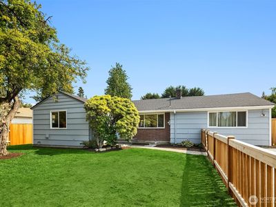 211 N 160th Street, Seattle, WA, 98133