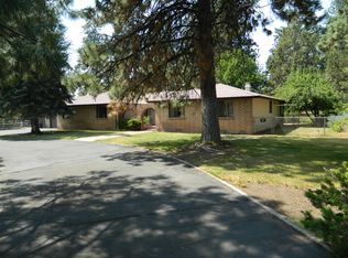 611 Pine Grove Rd, Klamath Falls, OR 97603