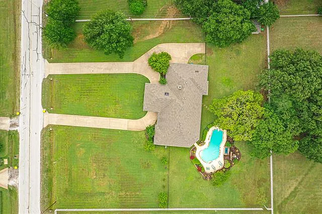 6340 Grauton Dr — Photo 83