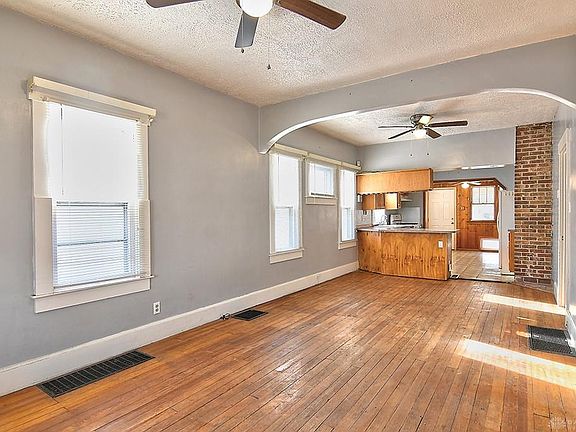 4th image of 1108 Catalpa Dr