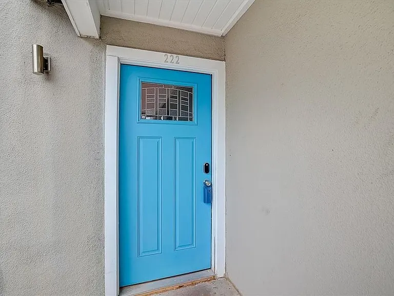 935 La Posada Dr #222 — Photo 33