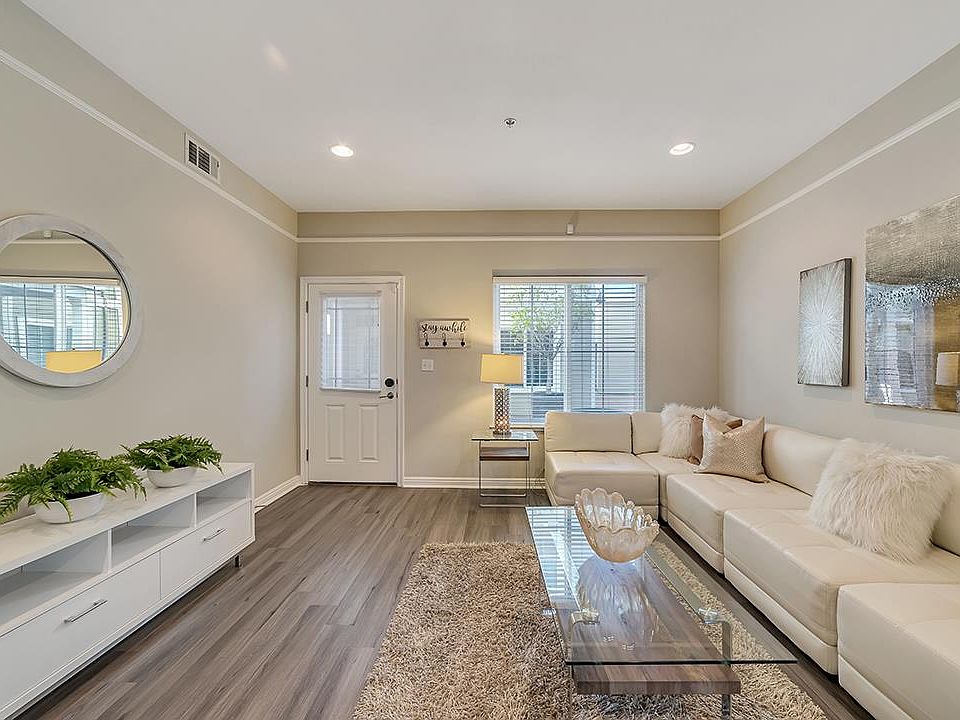 1st image of 80 E Virginia St #1
