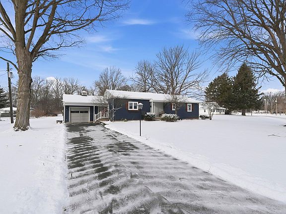 2nd image of 3608 S Home Ave