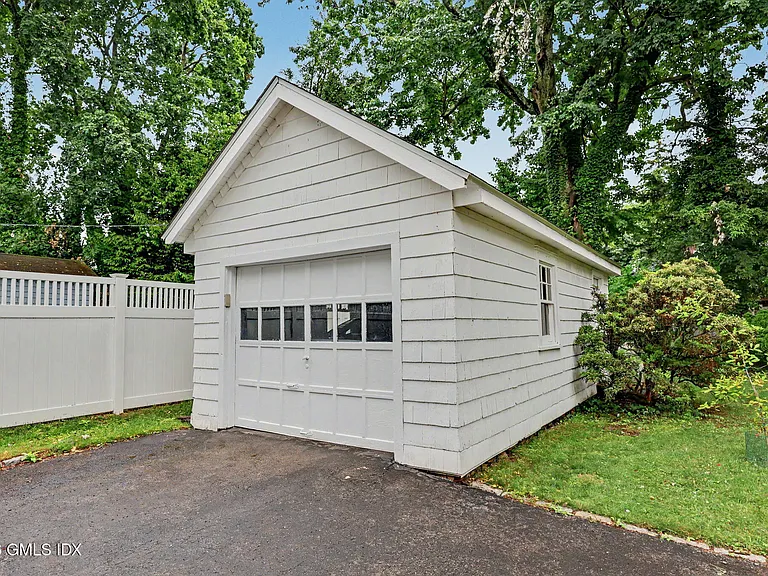 31 Hassake Rd — Photo 14