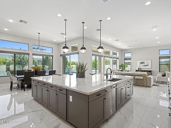3rd image of 1437 E ARIS Drive