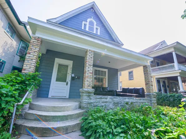 2541 Aldrich Ave S, 2541 Aldrich Ave S #1, Minneapolis, MN 55405