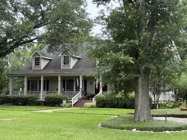 6710 Spring Cypress Rd, Spring, TX 77379