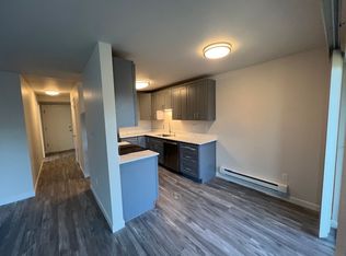 Ekilai Apartments - Spacious 1 Bed, 2 Bed Units & 3 Bed Units, w/ Private Balcony ~ Designer fini..., Seattle, WA 98136
