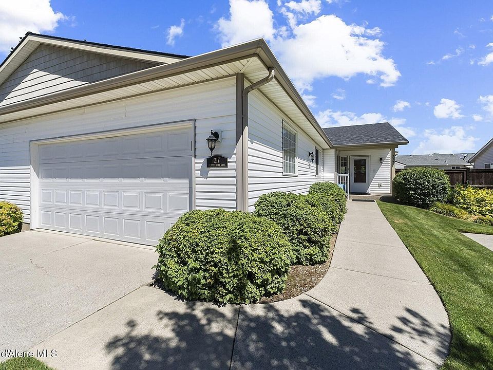 1st image of 217 E Jeffrey Pine Ln Unit 2
