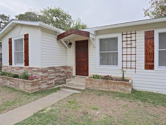 2nd image of 491 N Veramendi Ave