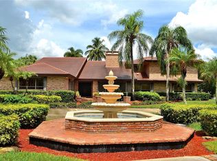 6200 SW 183rd Way, Southwest Ranches, FL 33331