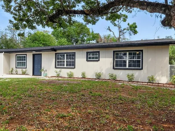 8711 N Wick Pl, Tampa, FL 33604