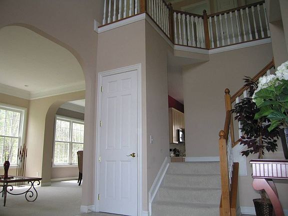 4th image of 2774 Greeley Ct