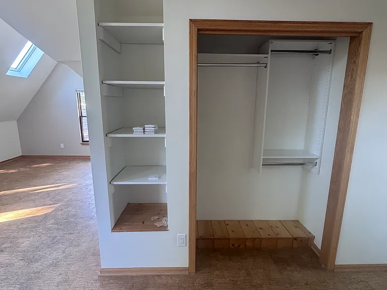 1330 E Wilson St — Photo 10