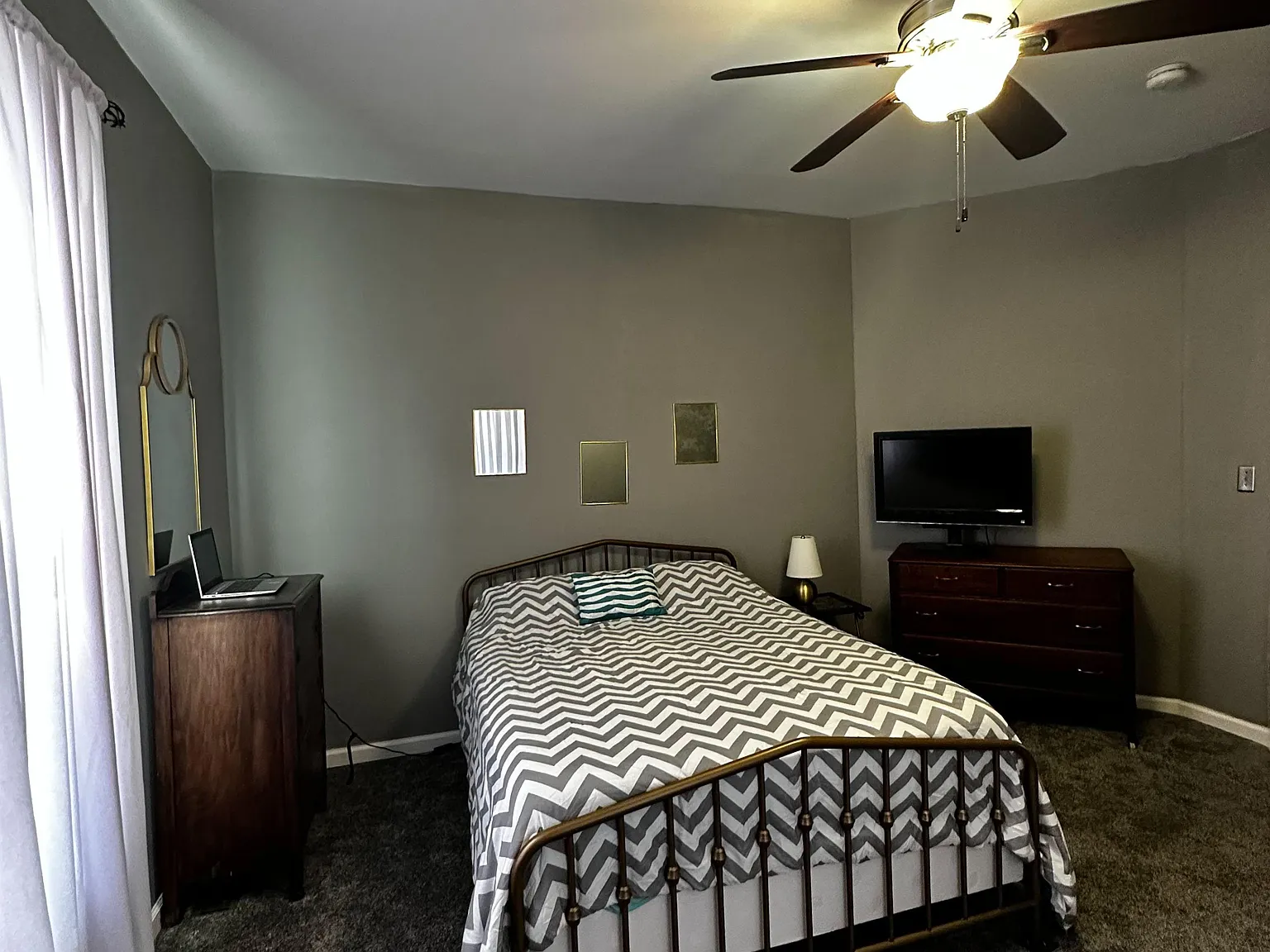 3 bed, 2.0 bath, 2000 sqft, $797 — Photo 1