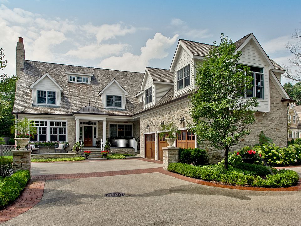1st image of 301 Vine Ave