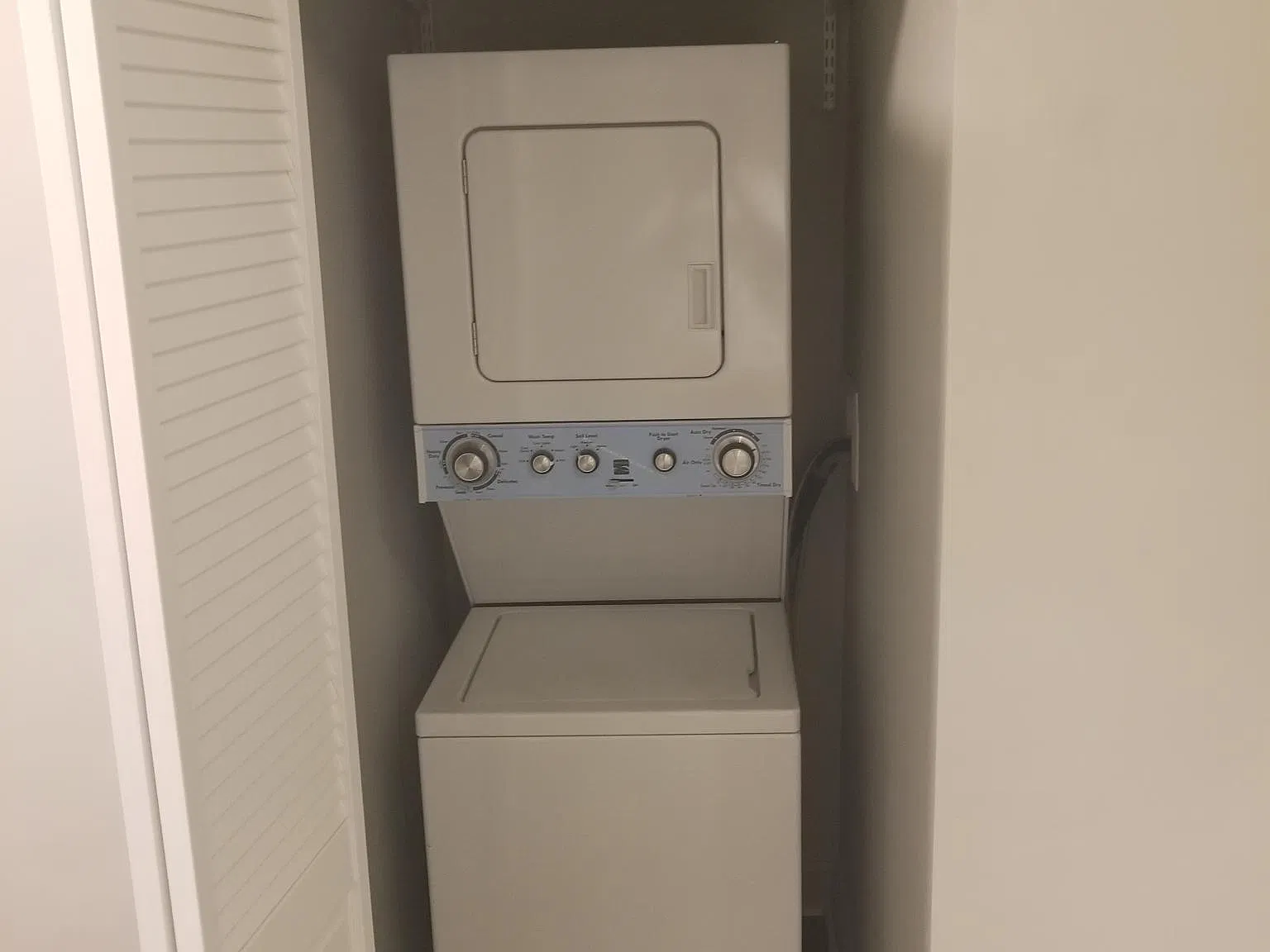 1 bed, 750 sqft, $1,850 — Photo 3
