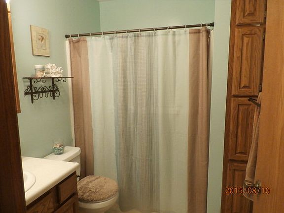 4th image of 419 Orleans Dr