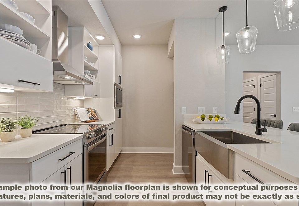 1st image of 3319 SE Mp Pkwy #108