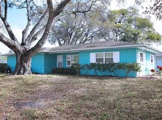 911 Sherman McVeigh Dr, Clearwater, FL 33756