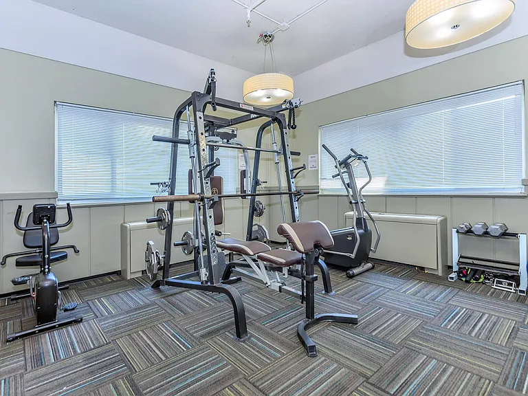 Capitol Hill Apartments — Photo 41